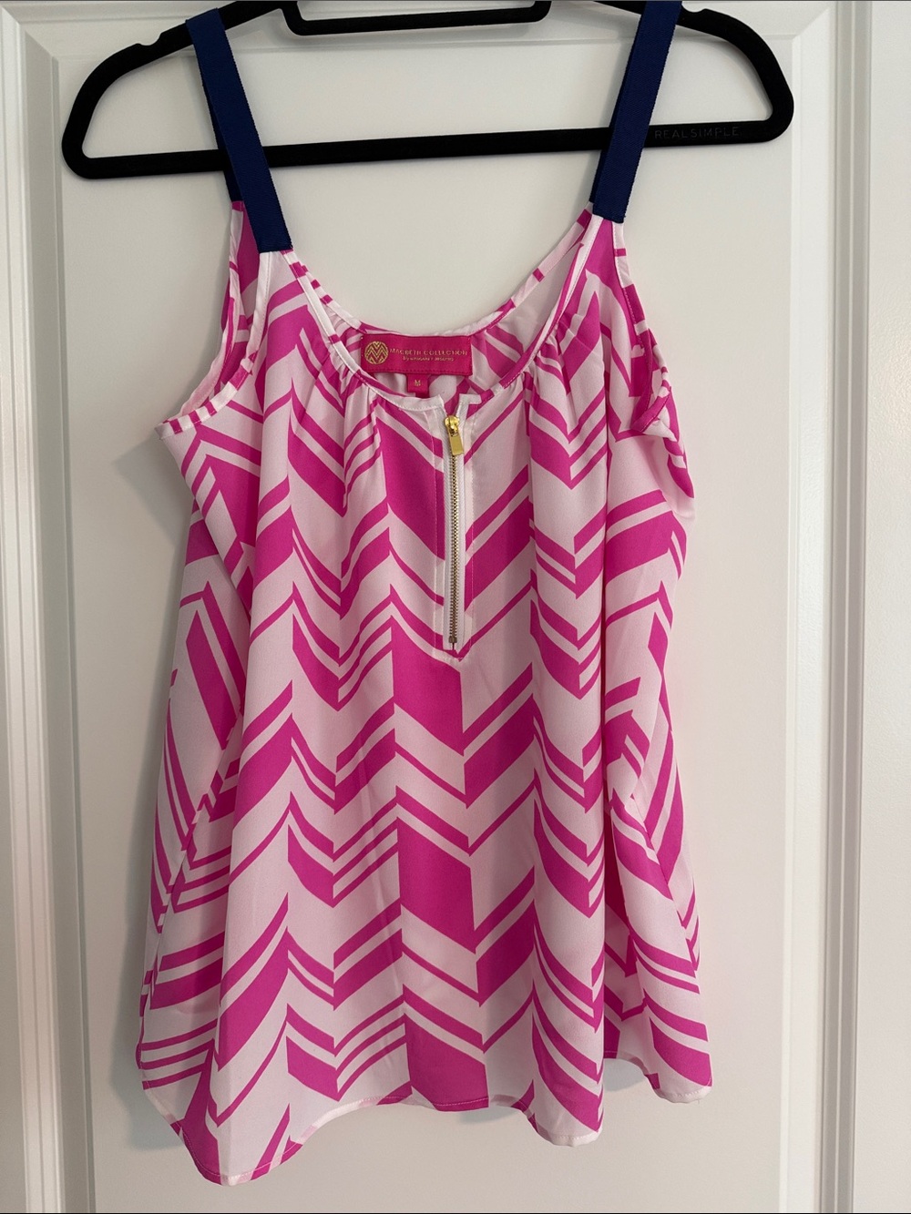 Women’s Chevron Zip-Front Top